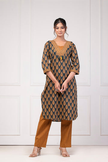 Aakriti Set Of Two