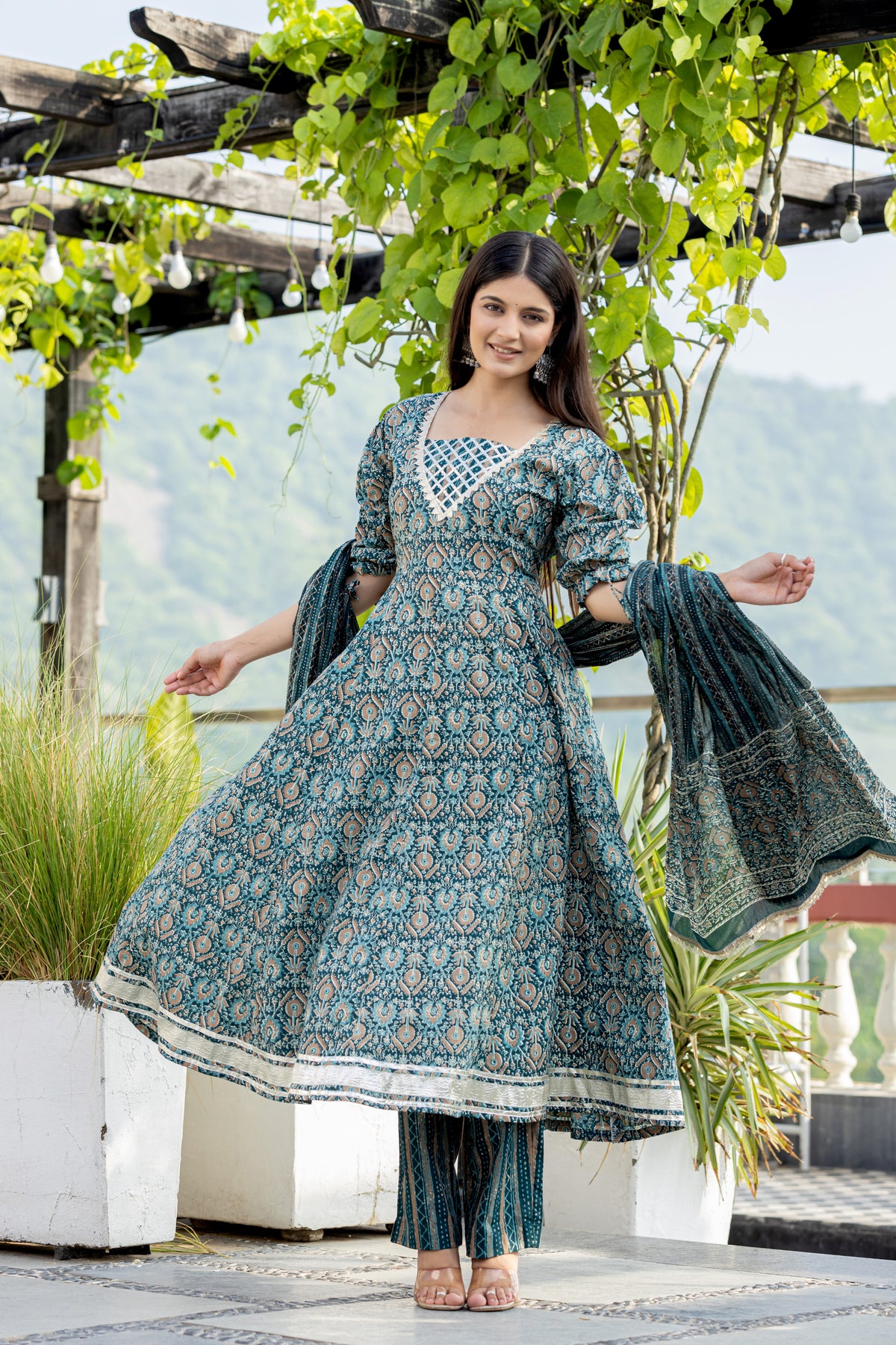 Panna Motif Anarkali Kurta With Pant And Dupatta