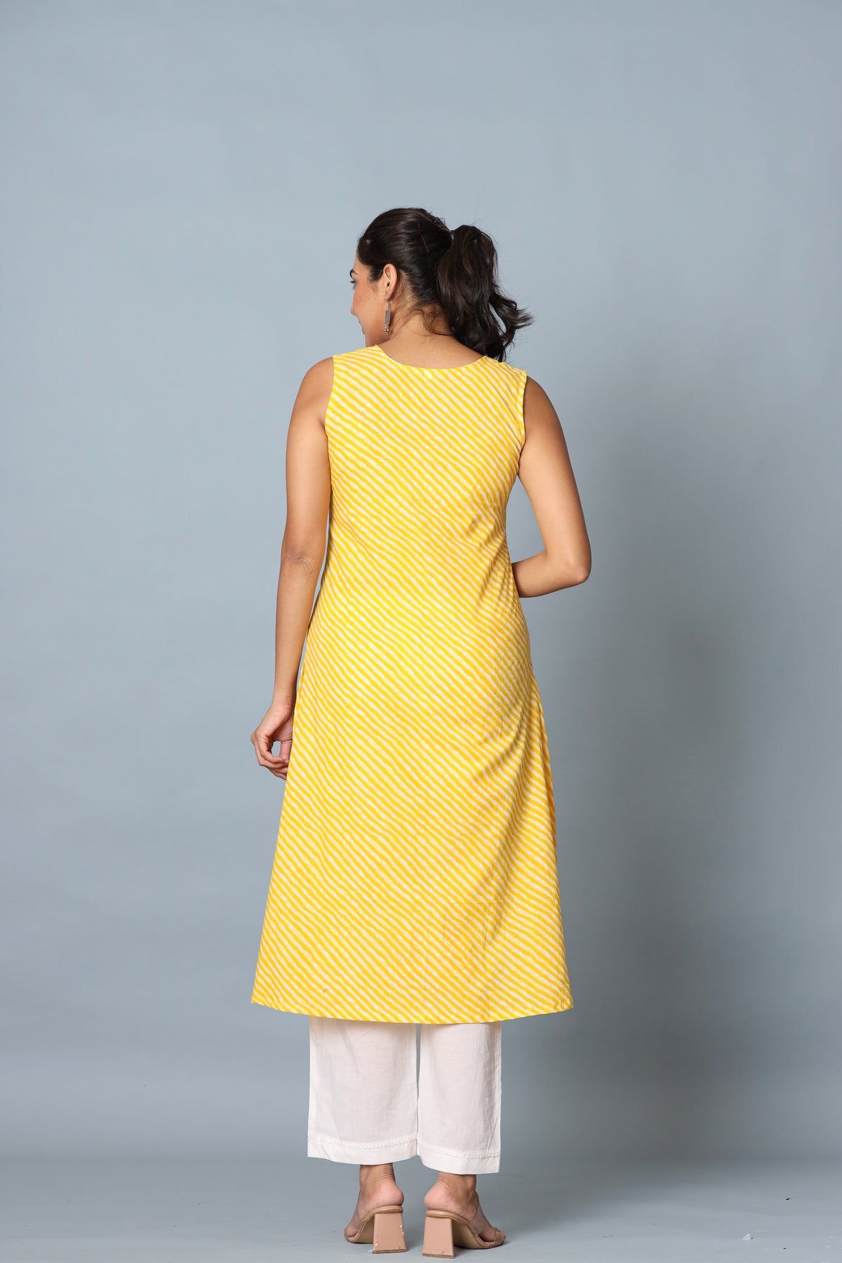 Yellow Laheriya Set  Of Two