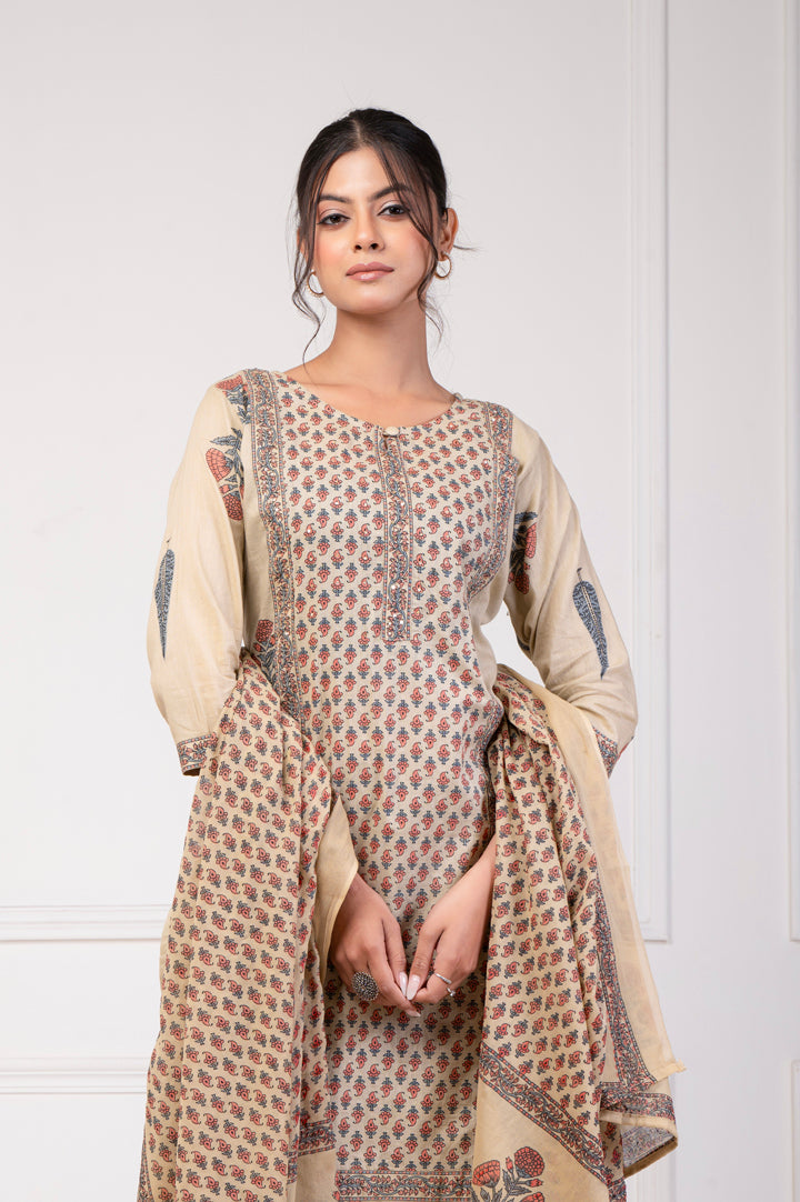 Vedika Mulmul Cotton Set Of Three