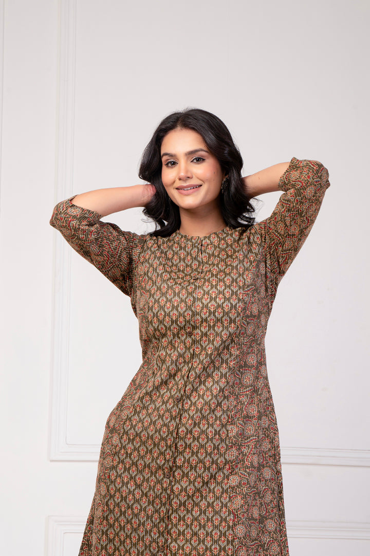 Mehandi Katha Kurta