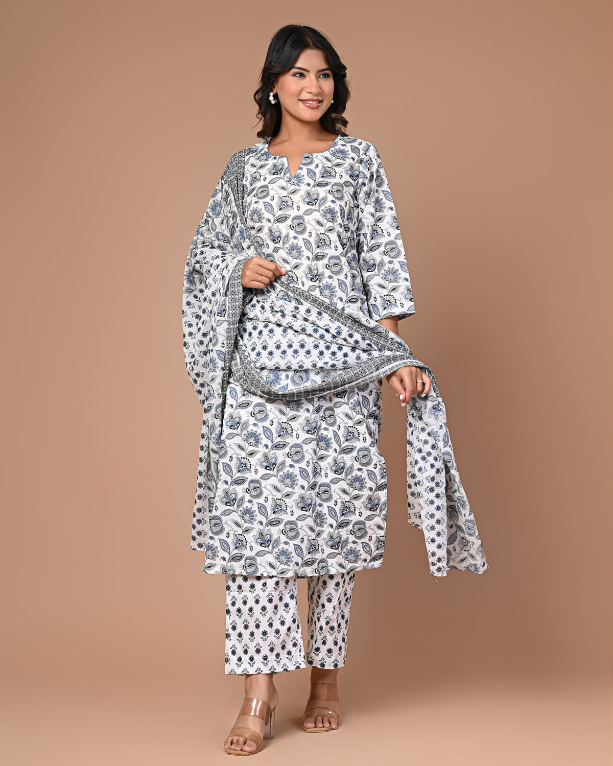 Kaaju Straight Kurta Set