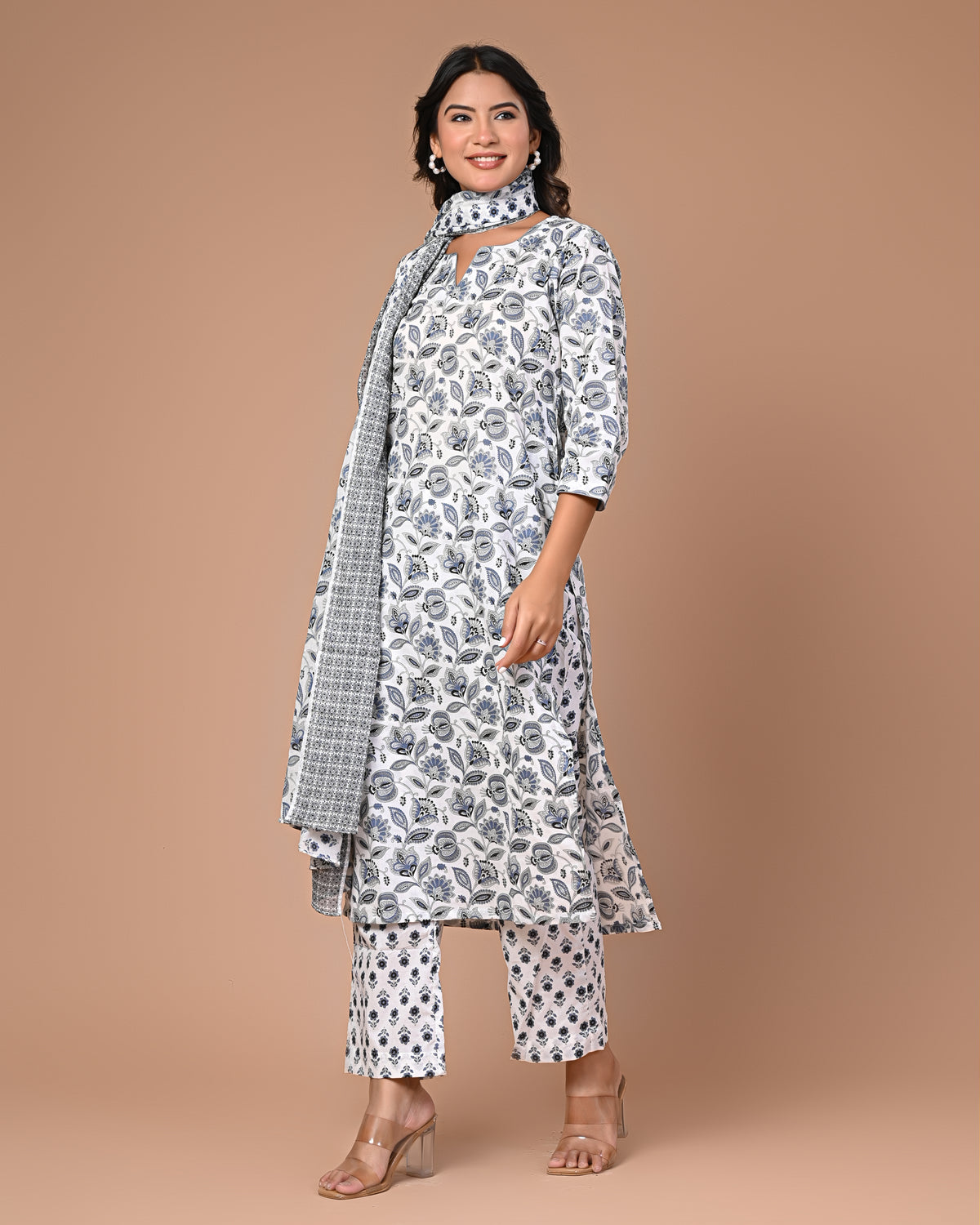 Kaaju Straight Kurta Set
