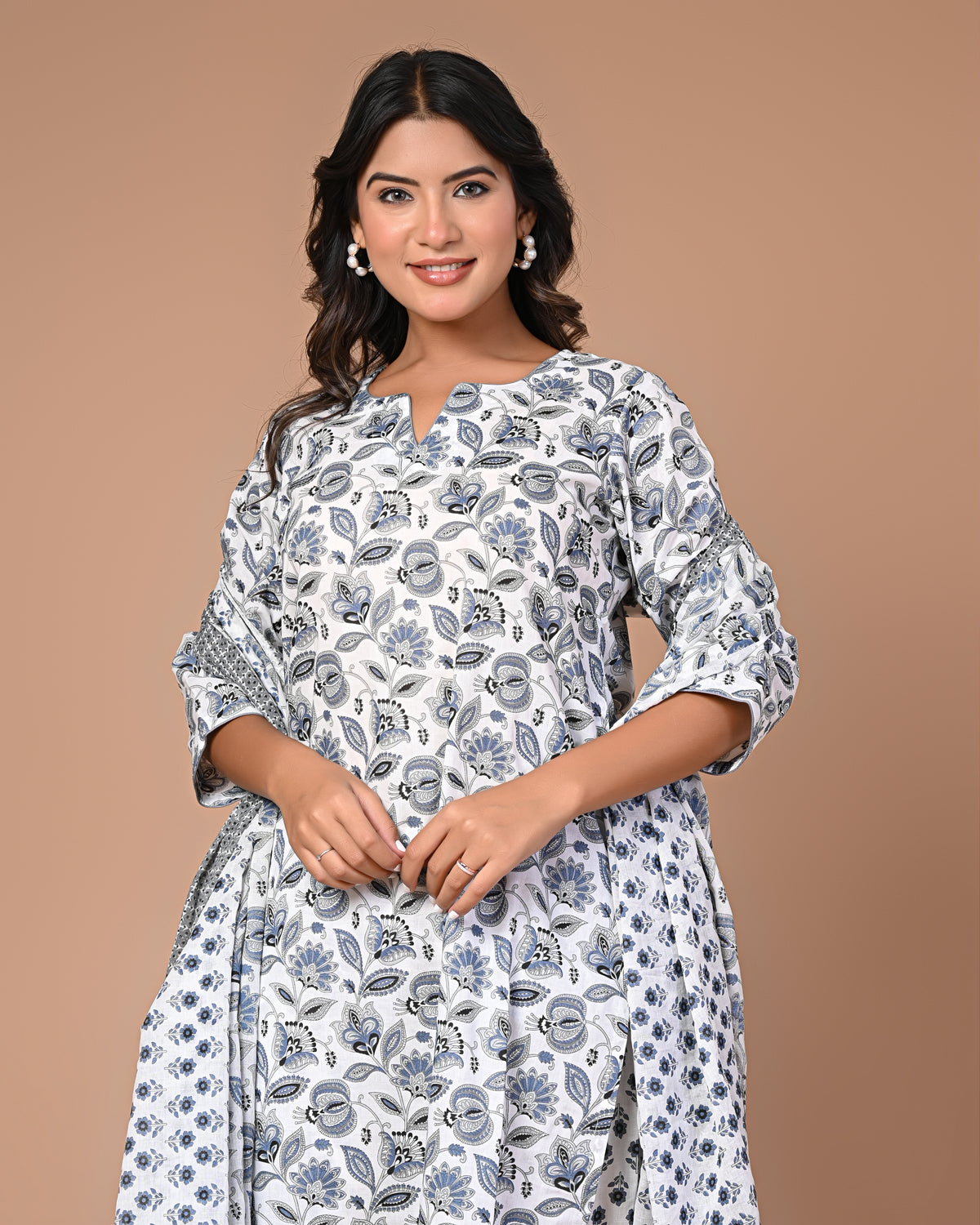 Kaaju Straight Kurta Set