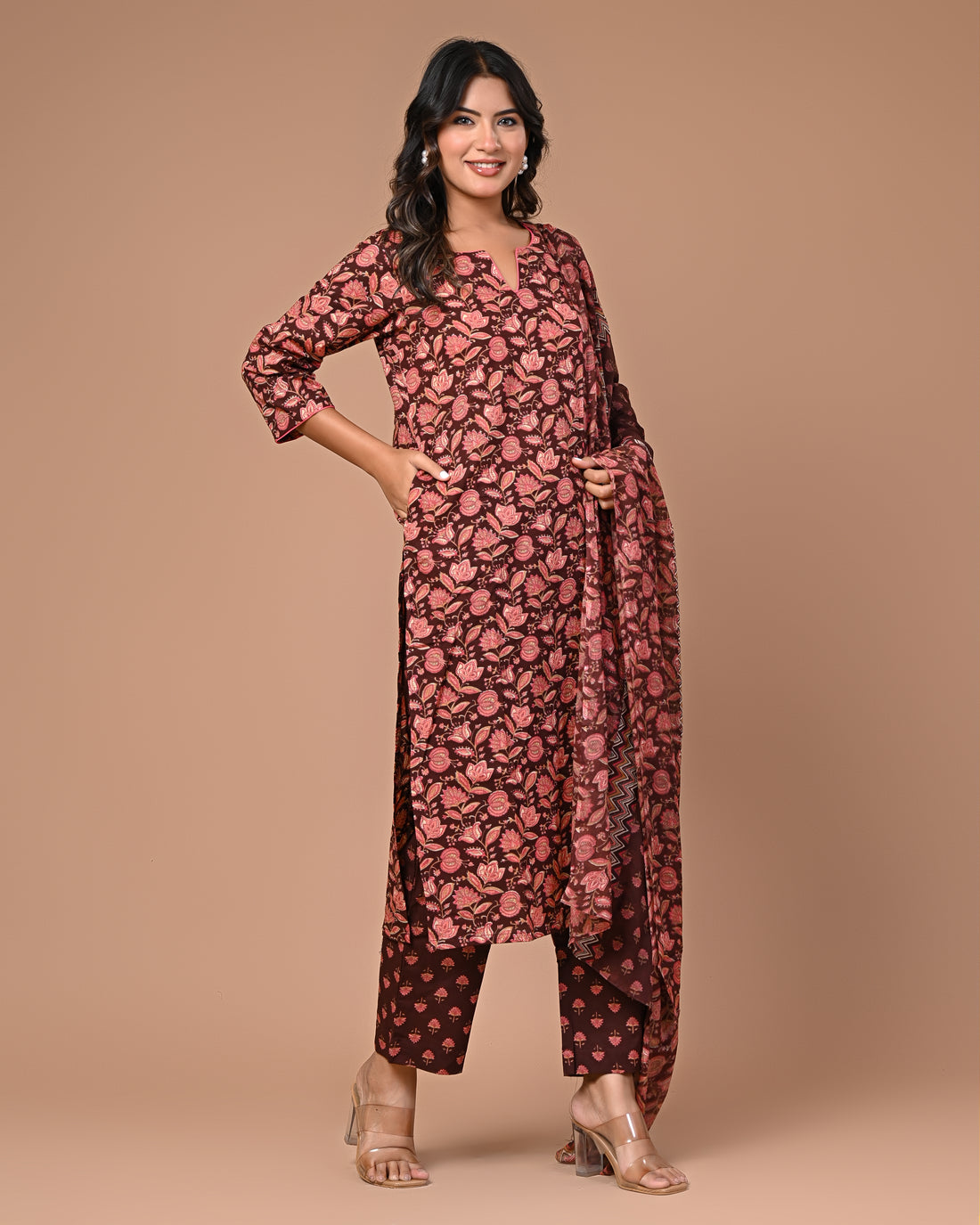 Anjeer Three Piece Set