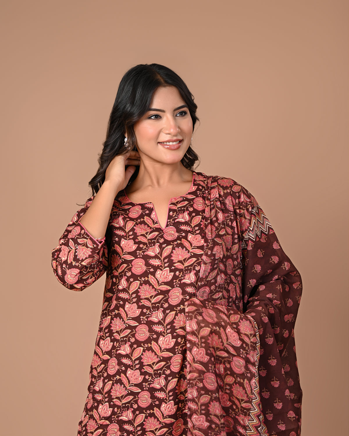 Anjeer Three Piece Set