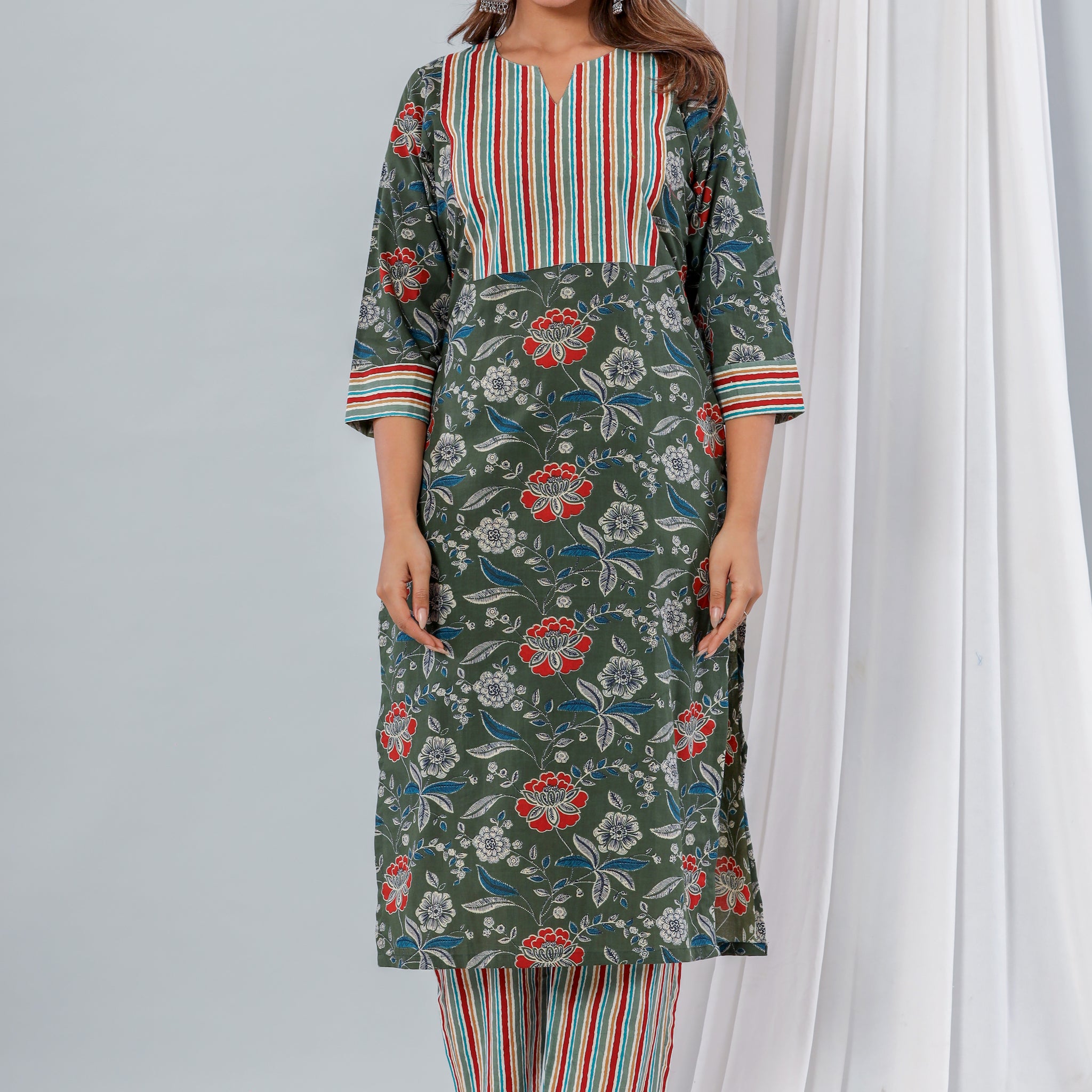 Dark Green Floral Stripe Yoke Kurta