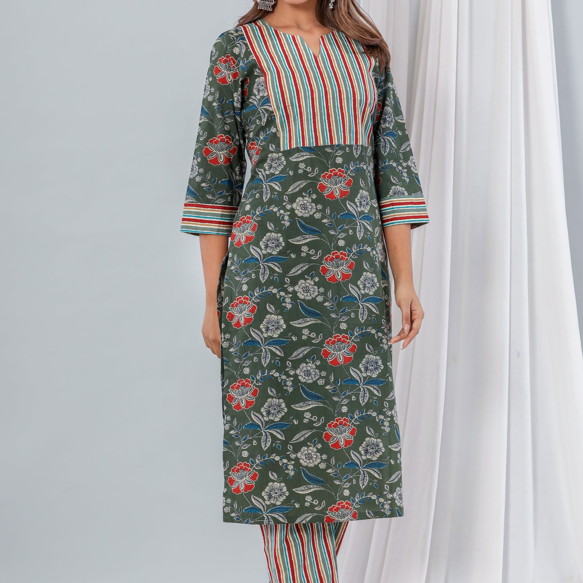 Dark Green Floral Stripe Yoke Kurta Set