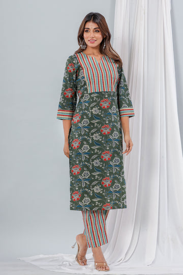 Dark Green Floral Stripe Yoke Kurta Set