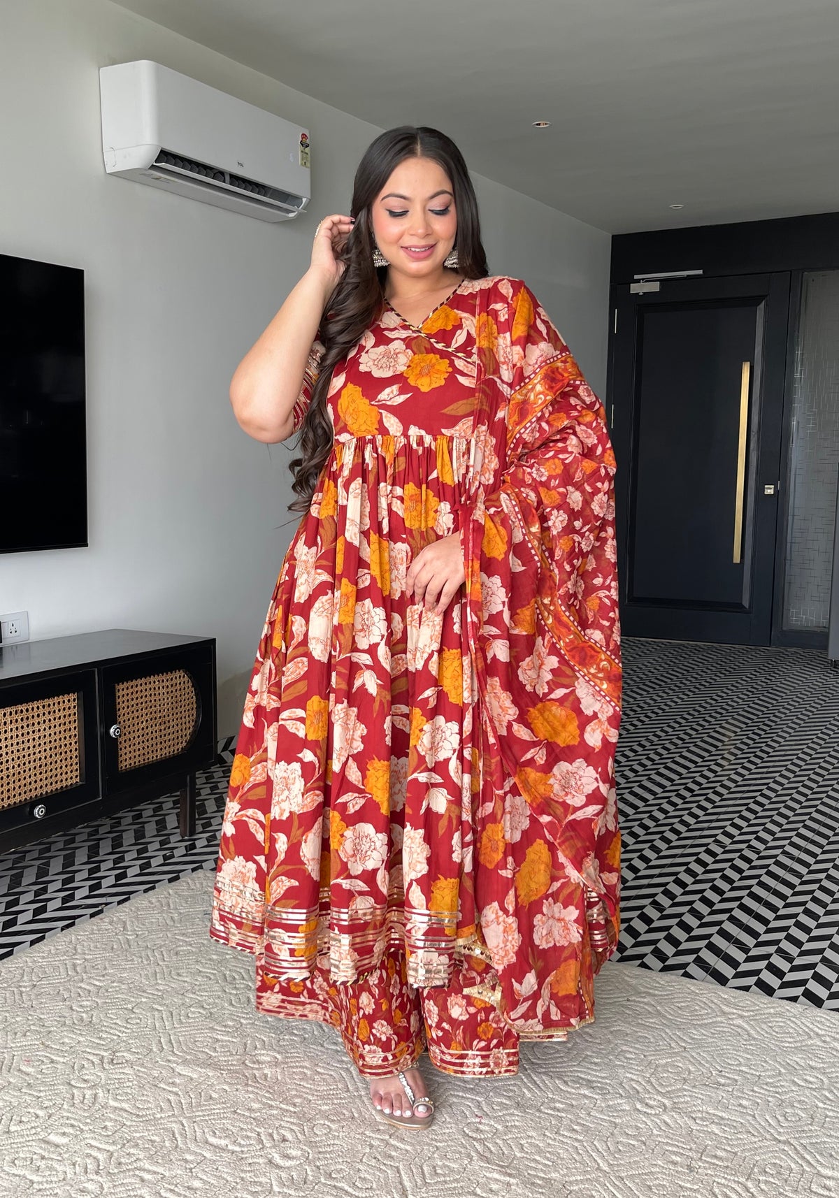 Manek Anarkali Set Of Three