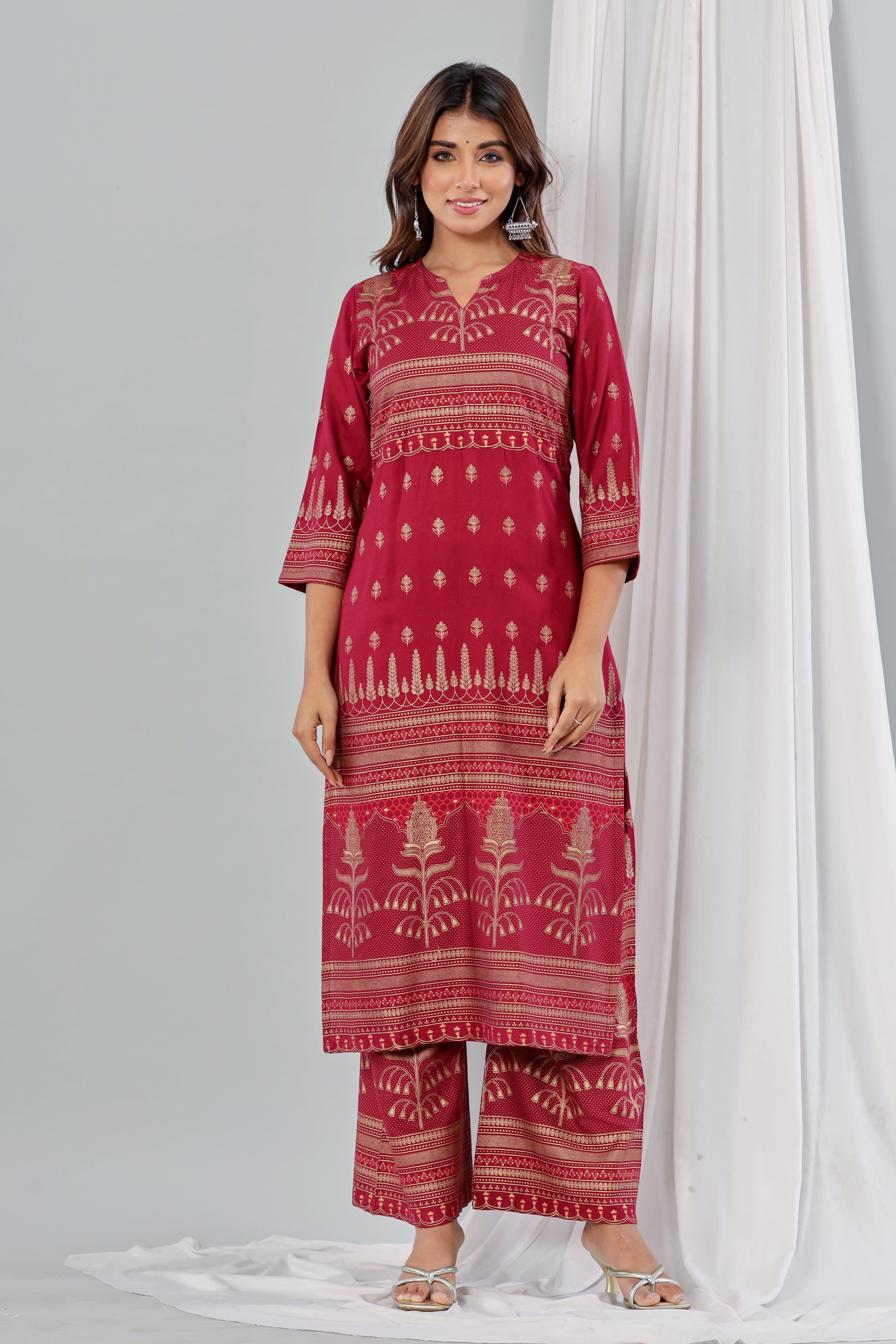 Maroon Foil Print Kurta