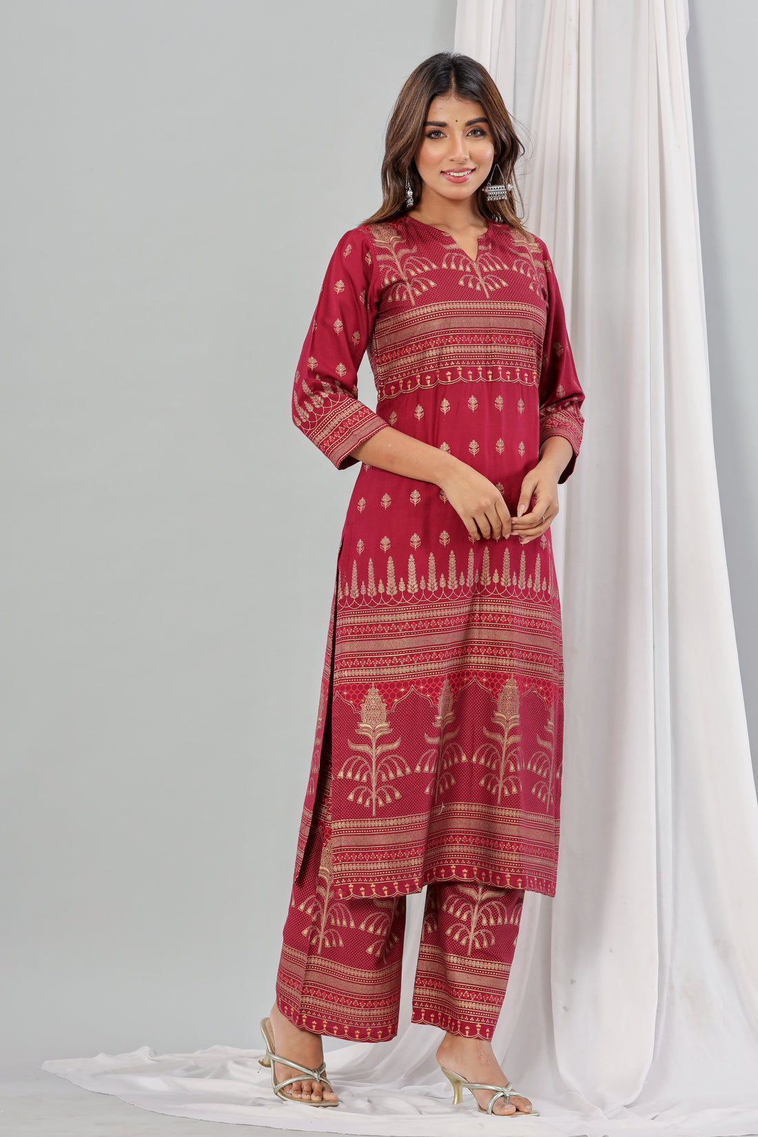 Maroon Foil Print Kurta