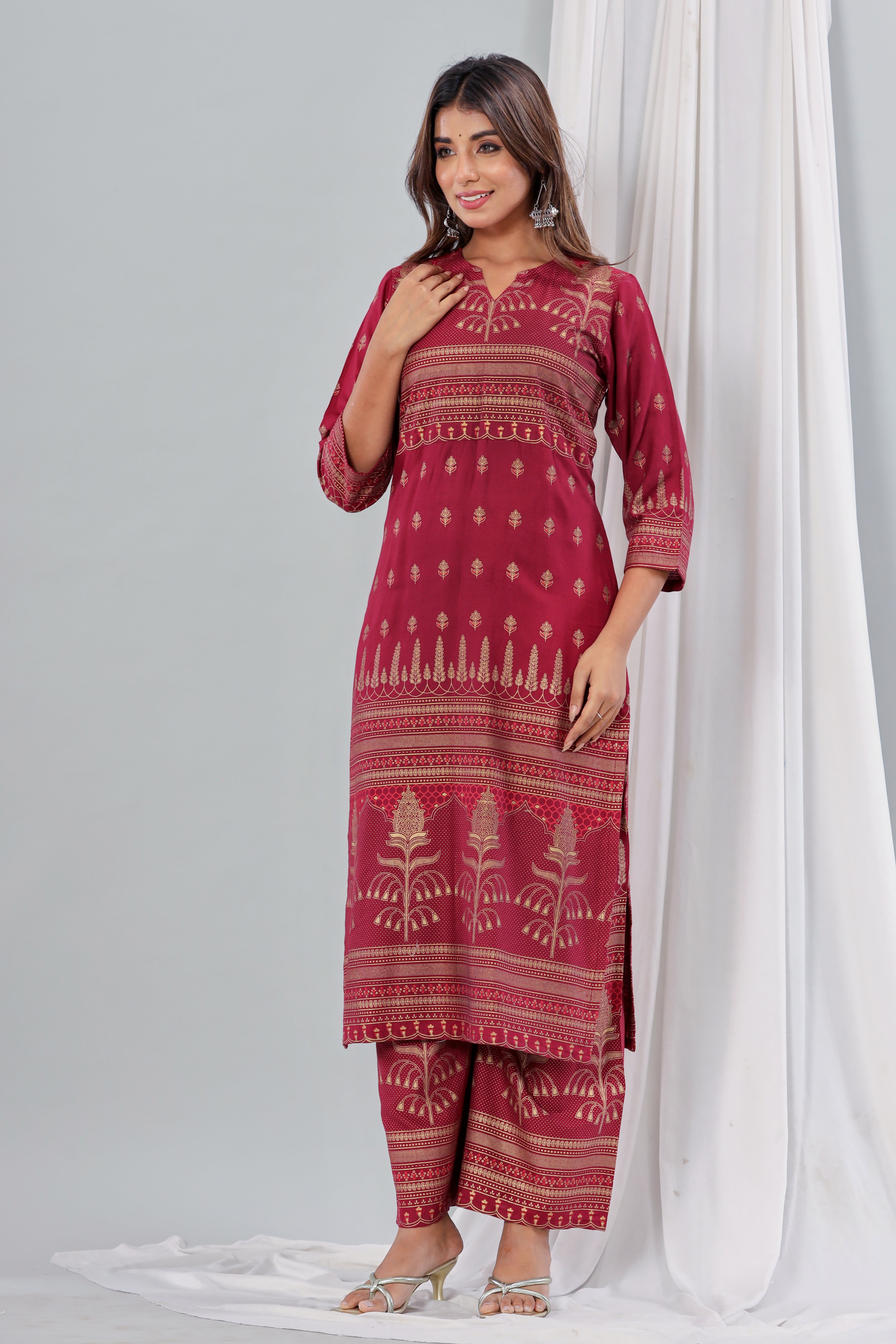 Maroon Foil Print Kurta