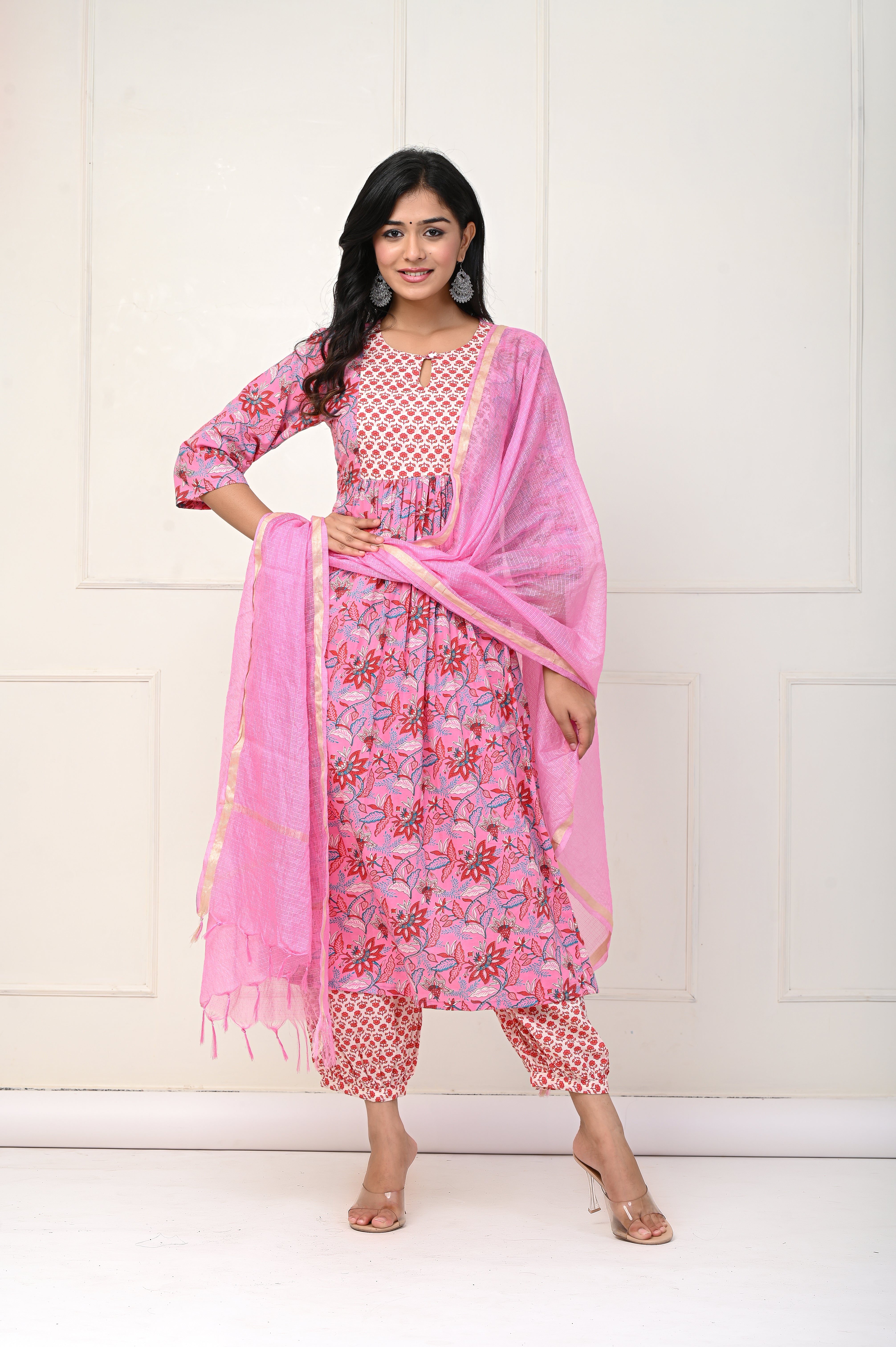 Pink Red Floral  Nyra Cut Set Of Three