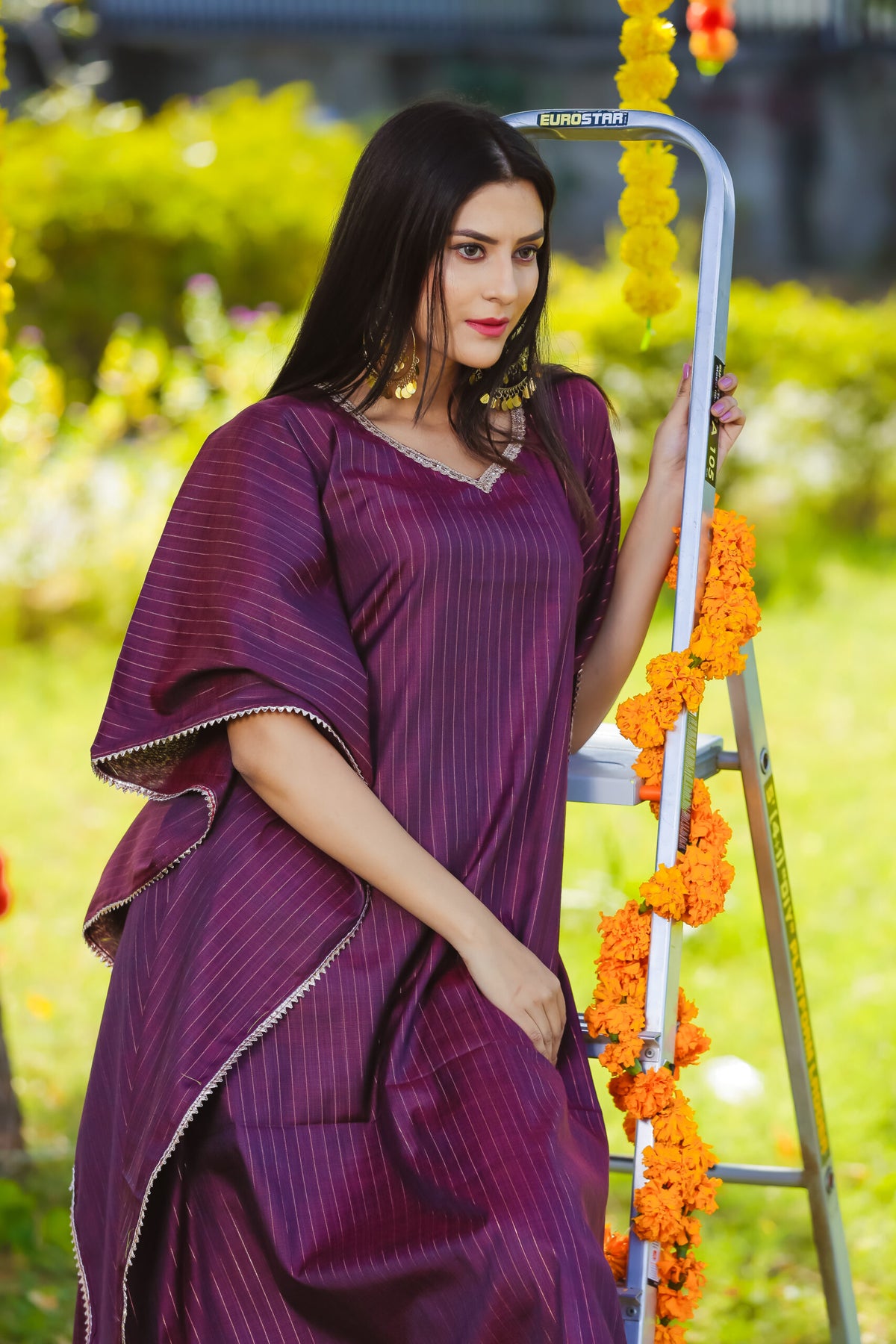 Plum Lurex Kaftan Set Of Two