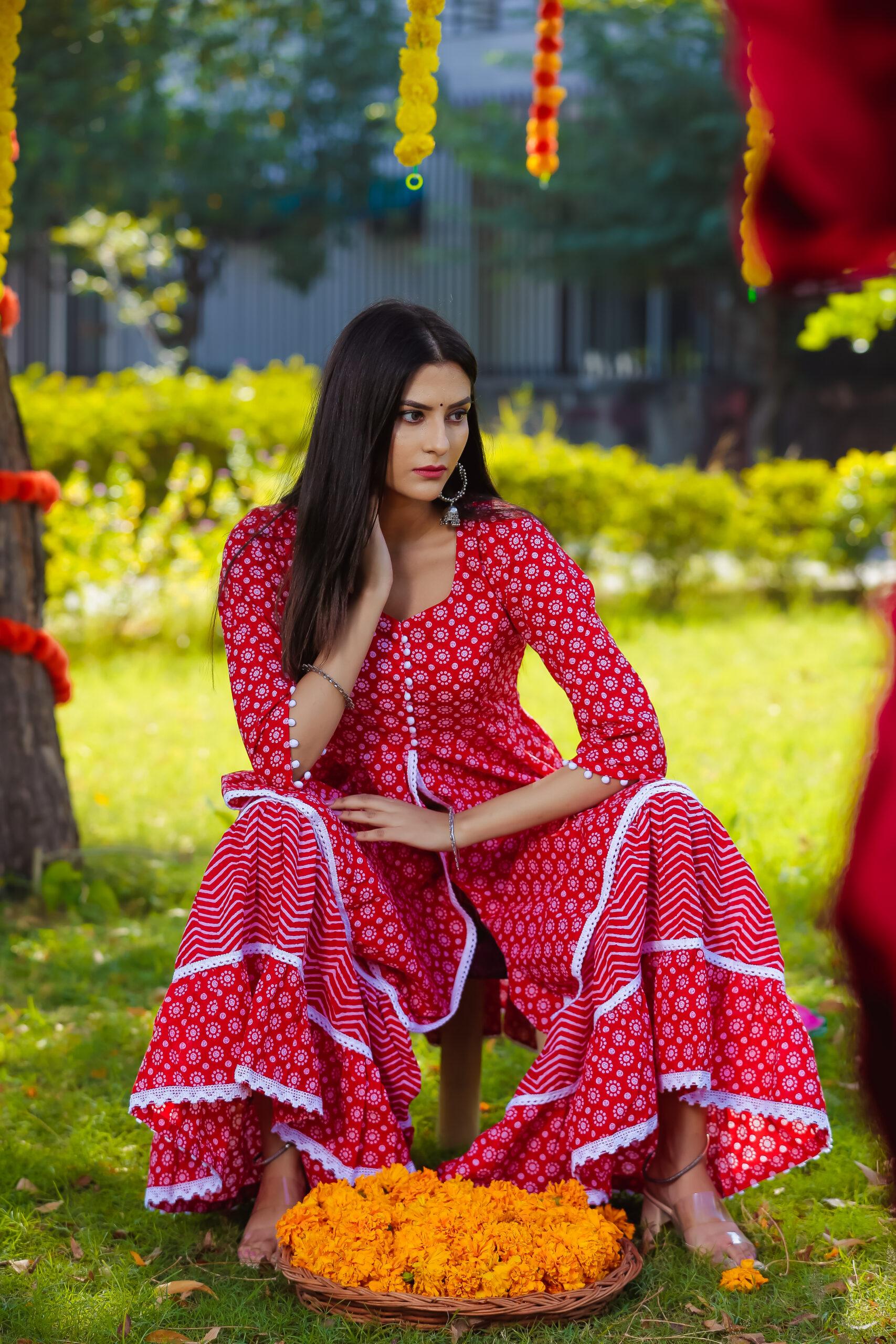 RED FRONT CUT GHARARA SET OF THREE