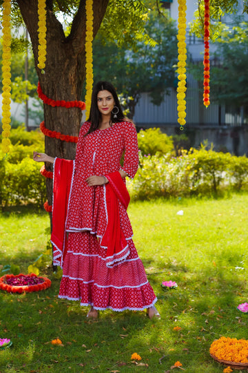 RED FRONT CUT GHARARA SET OF THREE