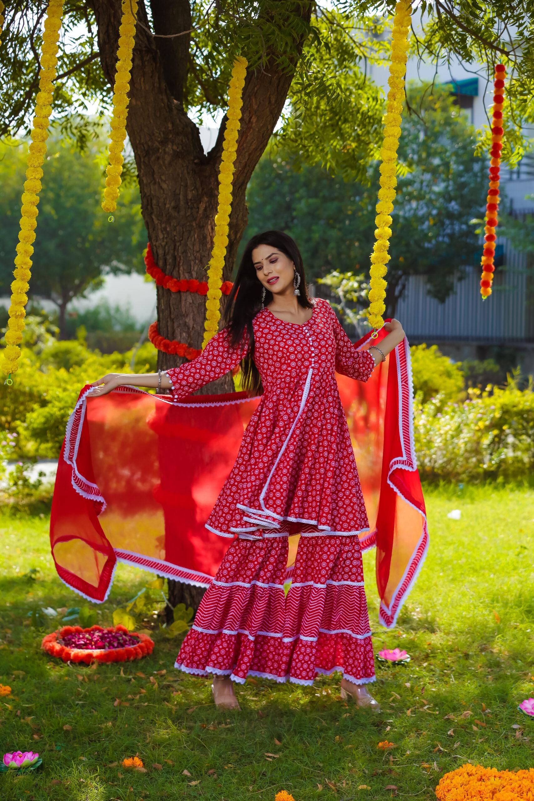 RED FRONT CUT GHARARA SET OF THREE