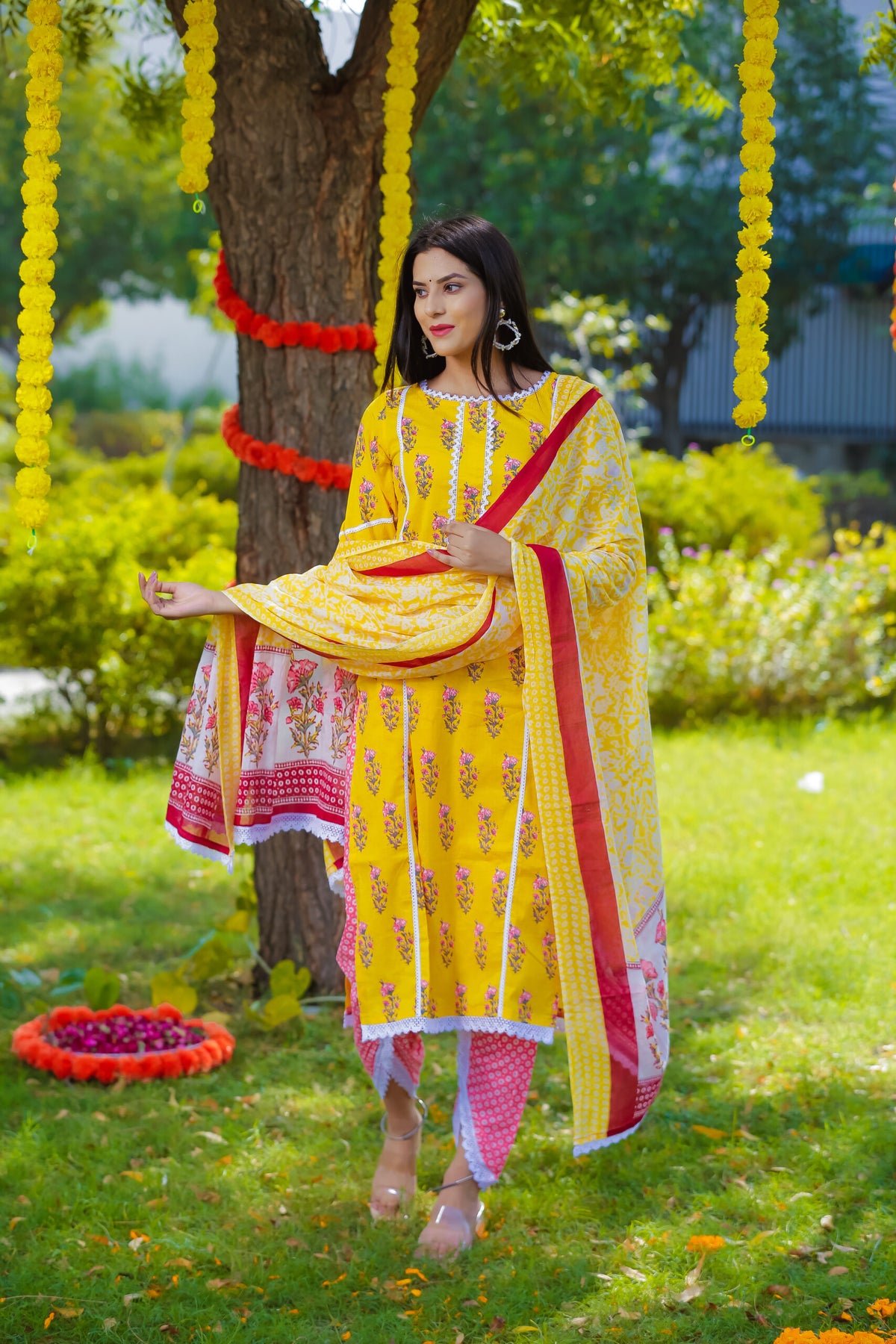 YELLOW FLORAL PRINT TULIP PANT SET OF THREE