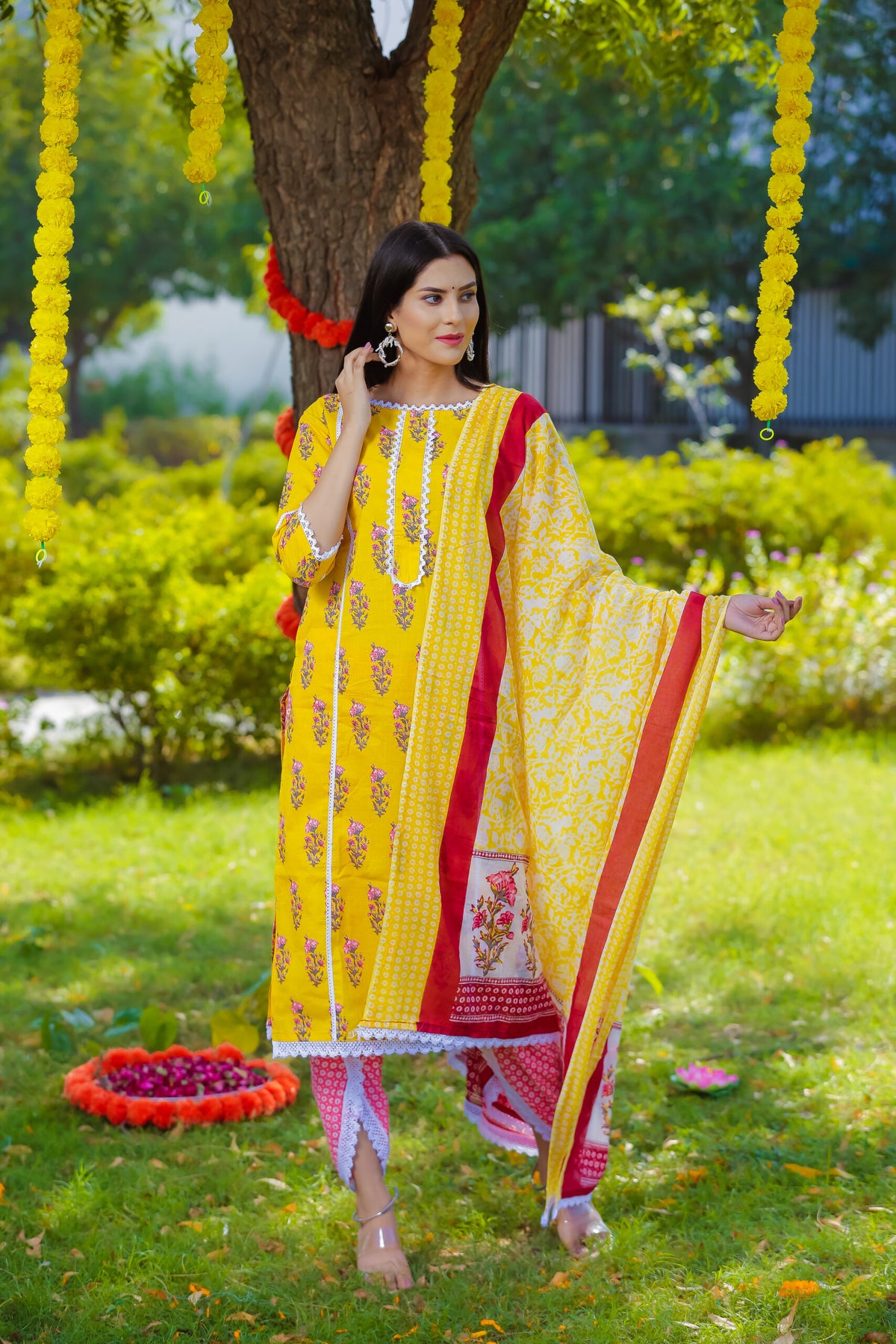 YELLOW FLORAL PRINT TULIP PANT SET OF THREE